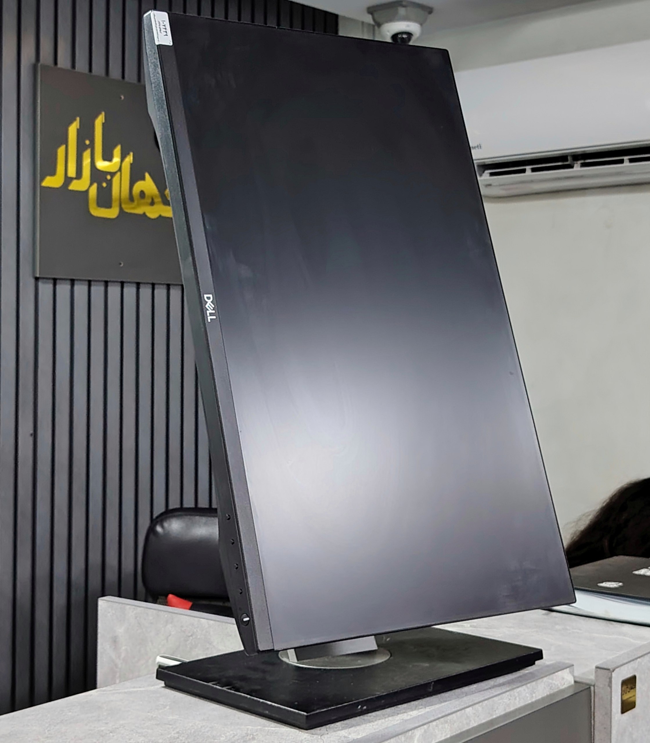 مانیتور استوک 22 اینچ دل P2219H