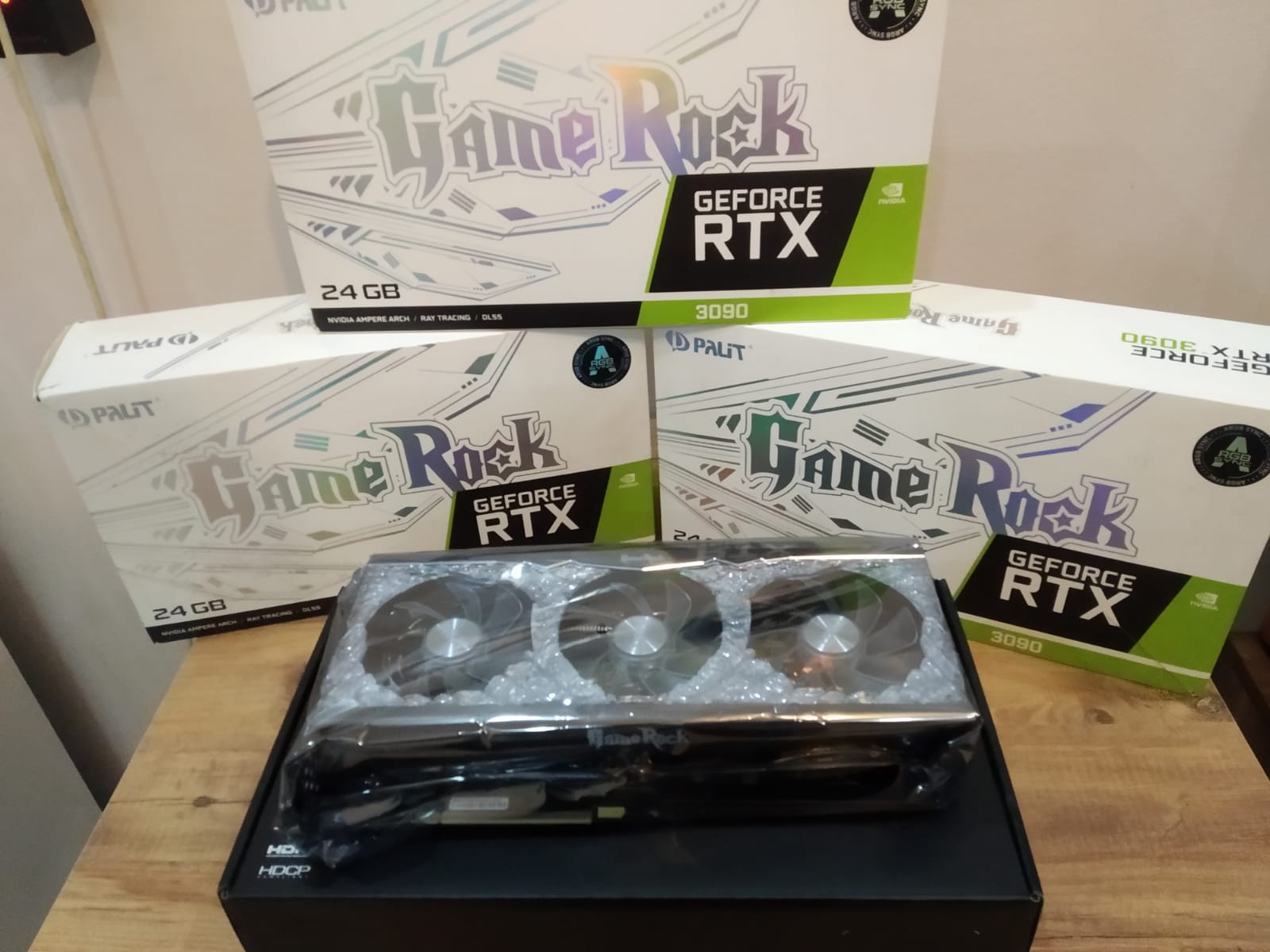 کارت گرافیک استوک پلیت Palit GeForce RTX 3090 GameRock ظرفیت 24 گیگابایت با کارتن