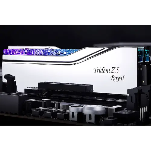رم کامپیوتر جی اسکیل G.Skill Trident Z5 Royal 64GB Dual 6400MHz CL32 - Silver - Image 2