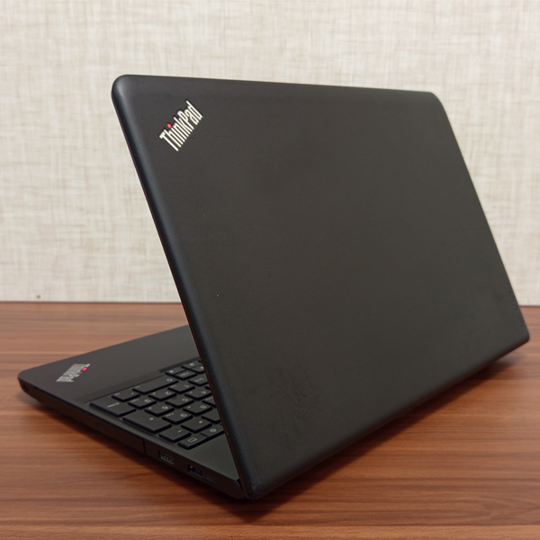 لپ تاپ استوک لنوو مدل ThinkPad E550 پردازنده i5 نسل 5 - Image 4